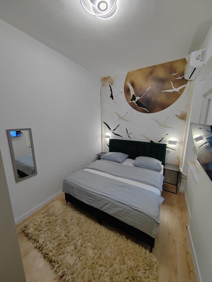 Town Square Apartment Zadar Buitenkant foto